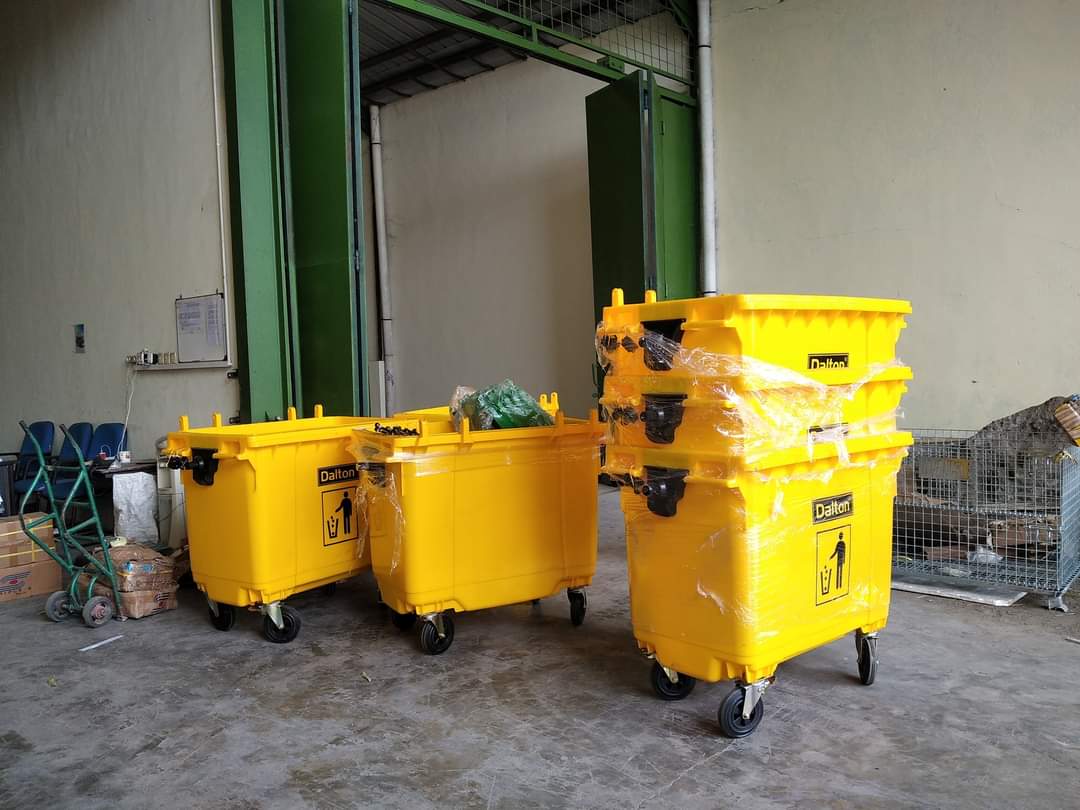 Tempat Sampah 660 Liter Dalton Tempat Sampah 660 Liter Dalton - Gambar 6