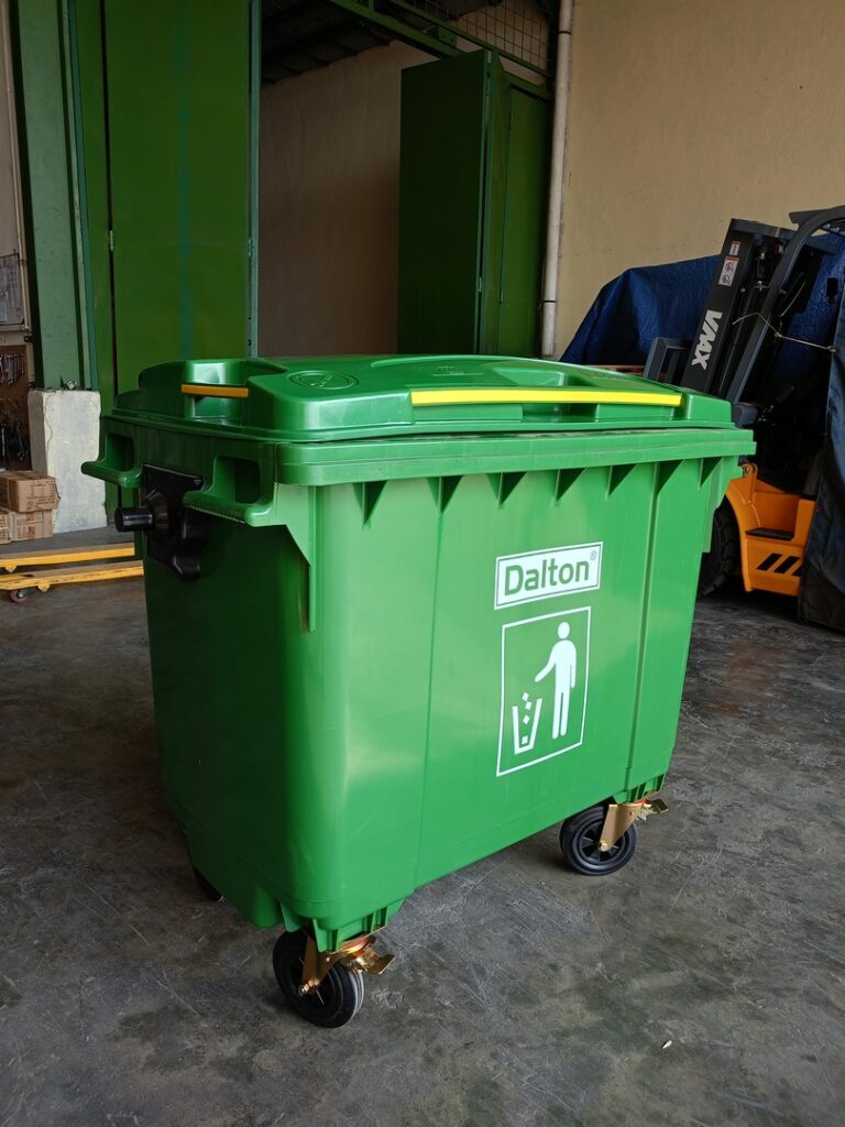 harga tempat sampah plastik besar