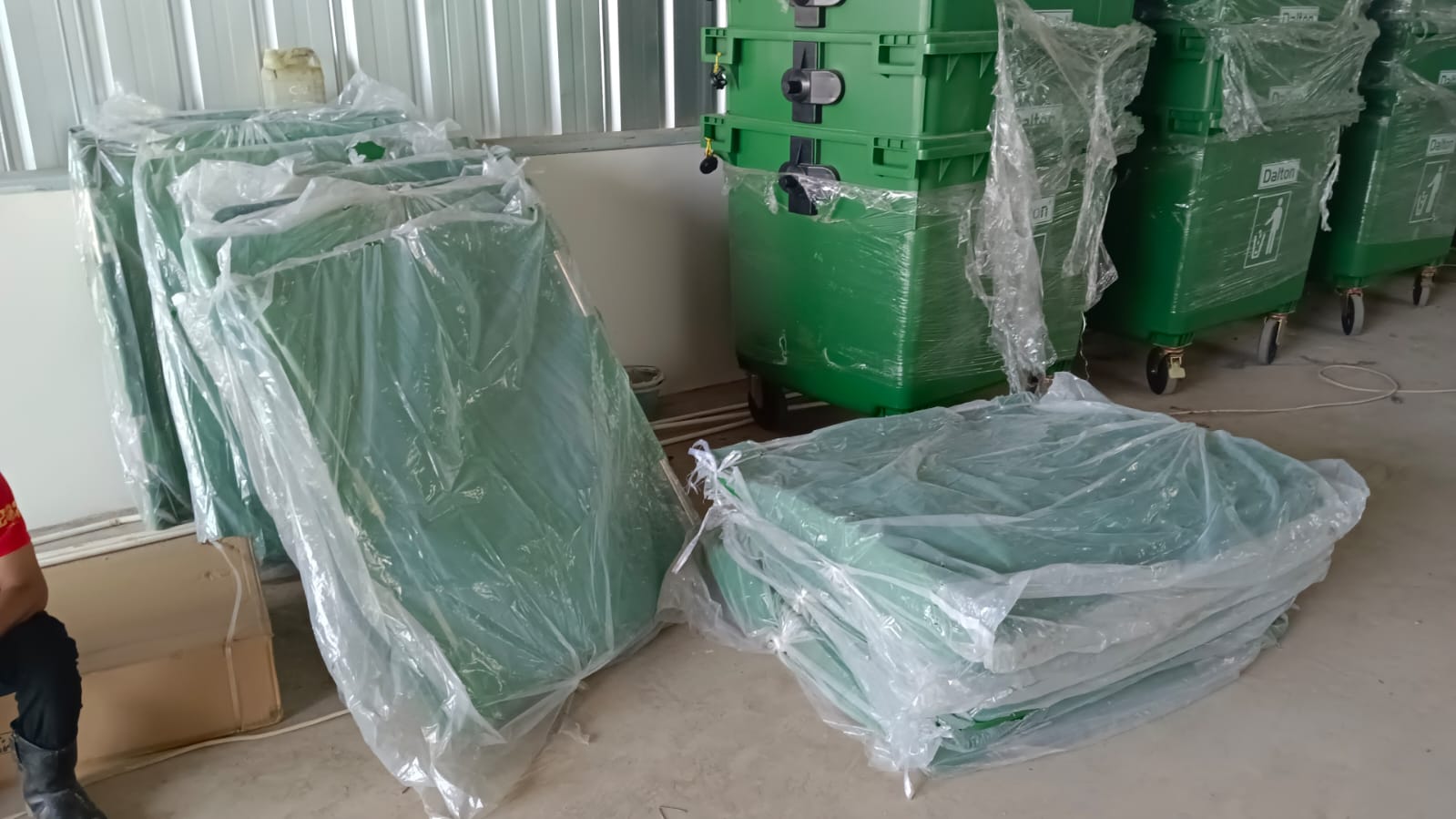 Tempat Sampah Dalton 1100 Liter Roda Tempat Sampah Dalton 1100 Liter Roda - Gambar 10